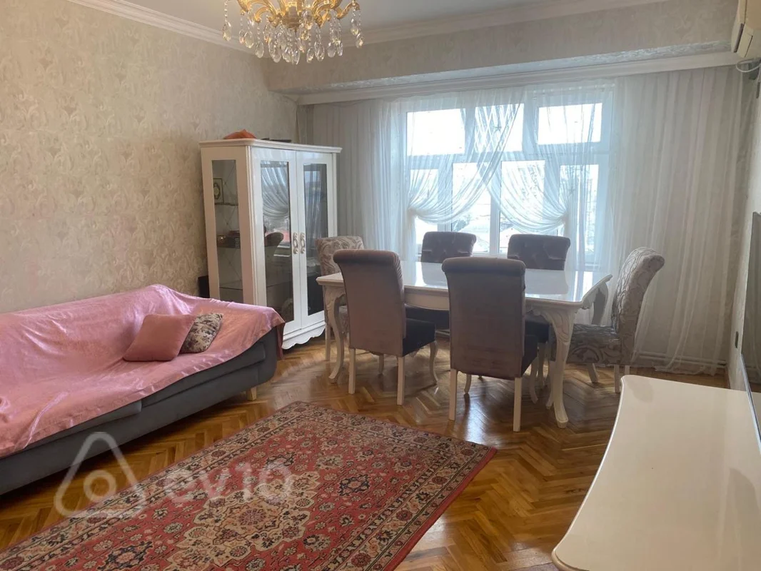 Kirayə verilir 4 otaqlı köhnə tikili 110 m² — Bakı, Binəqədi 4 otaq 110.00 m²