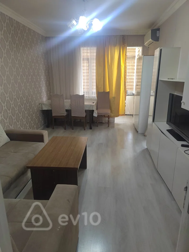Kirayə verilir 3 otaqlı köhnə tikili 55 m² — Bakı, Nəsimi 3 otaq 55.00 m²