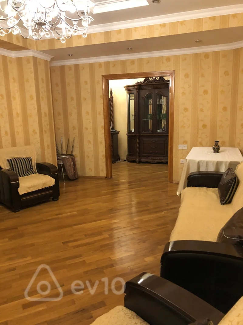 Kirayə verilir 3 otaqlı yeni tikili 113 m² — Bakı, Yasamal 3 otaq 113.00 m²