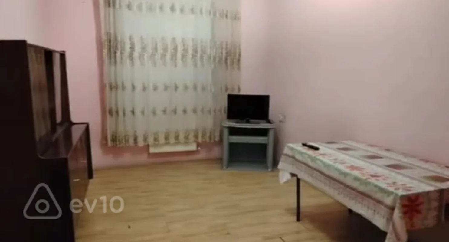 Kirayə verilir 2 otaqlı köhnə tikili 60 m² — Bakı, Nərimanov 2 otaq 60.00 m²
