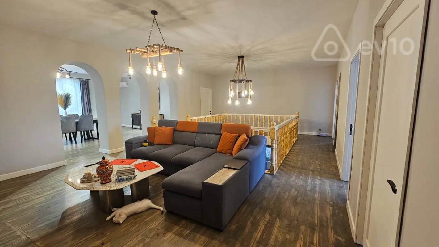 Kirayə verilir 9 otaqlı həyət evi 400 m² — Bakı, Xətai 9 otaq 400.00 m²