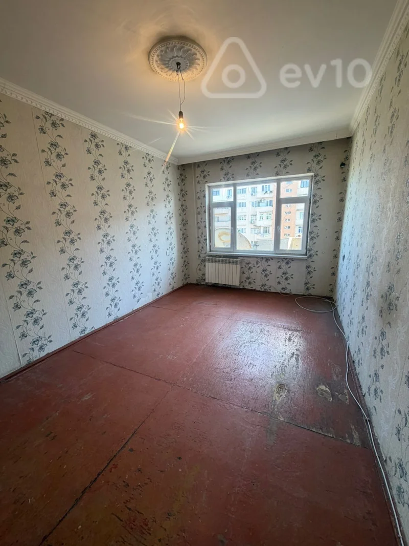 Satılır 2 otaqlı köhnə tikili 60 m² — Bakı, Suraxanı 2 otaq 60.00 m²