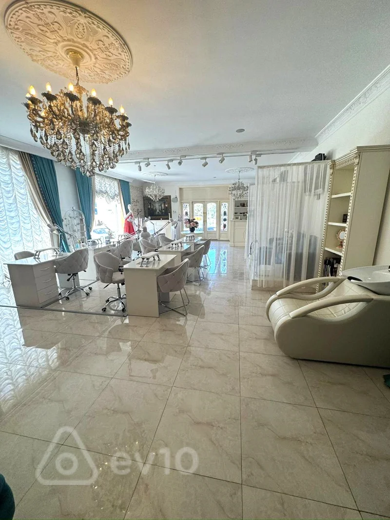Kirayə verilir mənzil 300 m² — Bakı, Binəqədi 300.00 m²