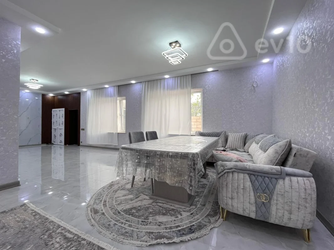 Satılır 8 otaqlı həyət evi 393 m² — Bakı, Abşeron 8 otaq 393.00 m²