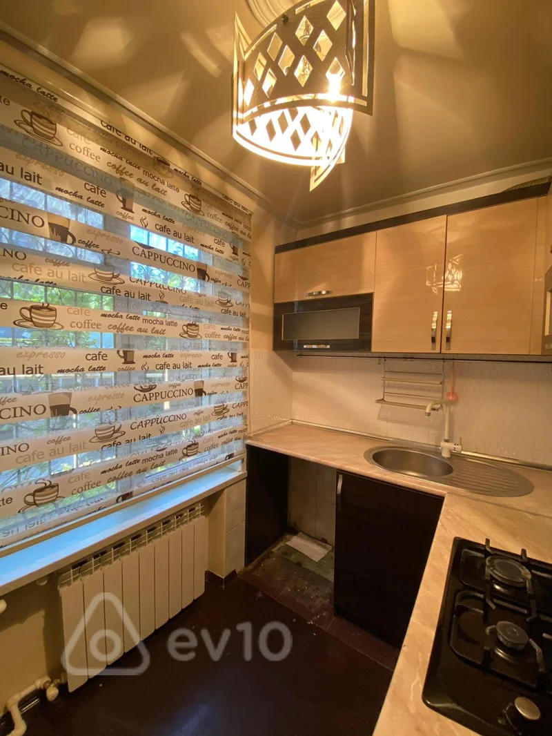 Kirayə verilir 2 otaqlı köhnə tikili 50 m² — Bakı, Yasamal 2 otaq 50.00 m²