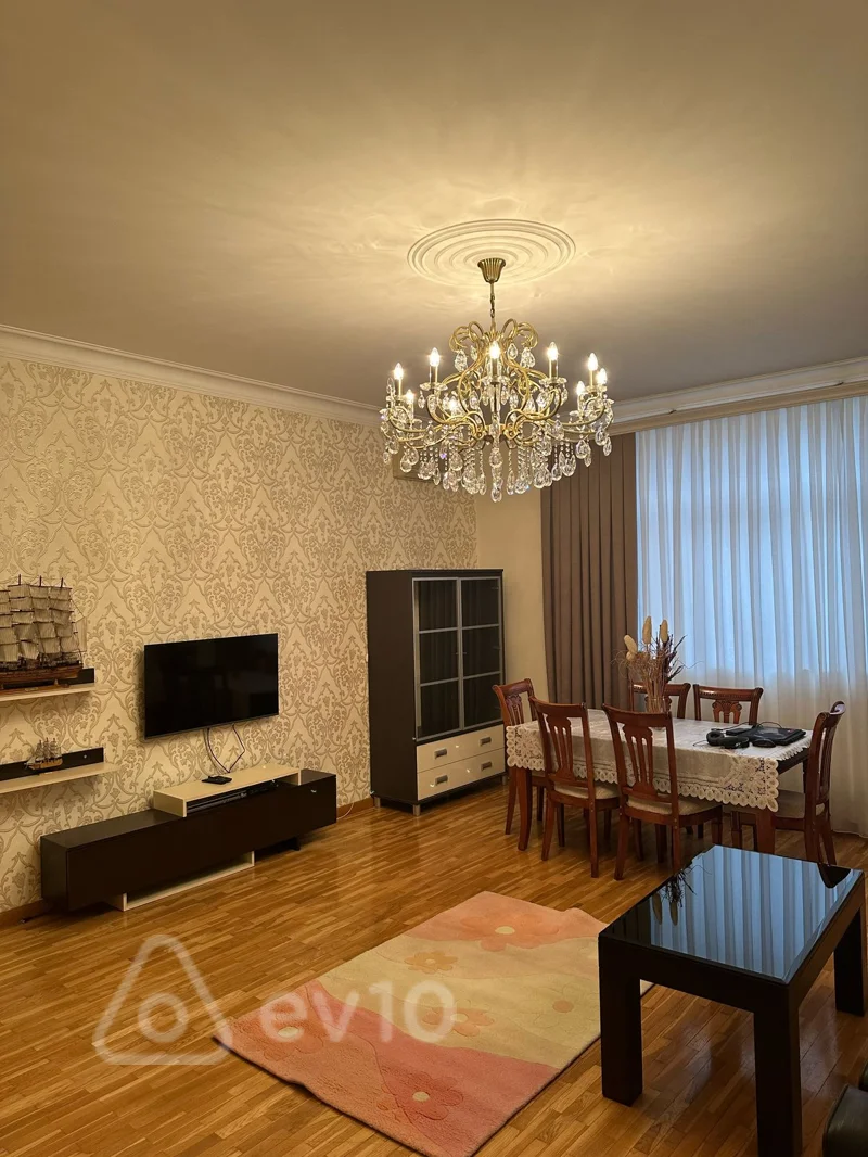 Kirayə verilir 3 otaqlı yeni tikili 130 m² — Bakı, Binəqədi 3 otaq 130.00 m²