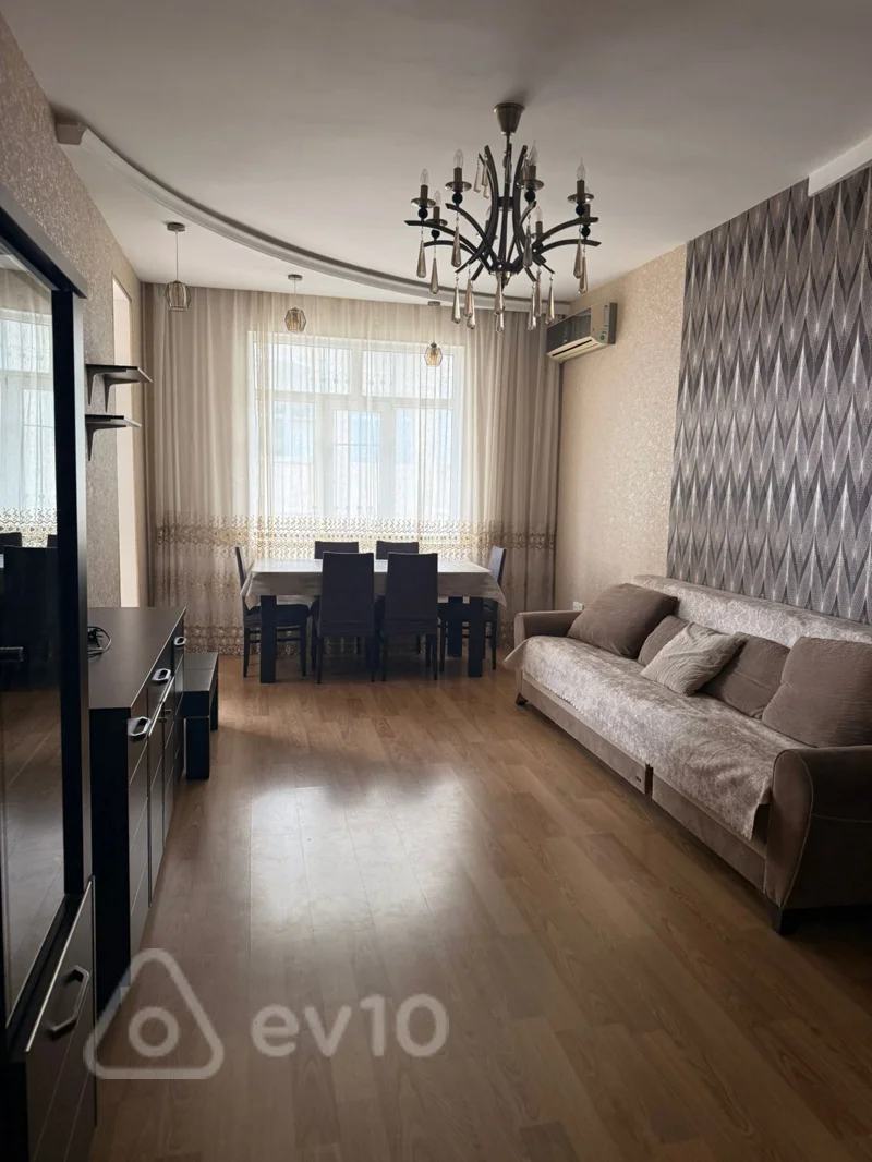 Kirayə verilir 3 otaqlı yeni tikili 90 m² — Bakı, Yasamal 3 otaq 90.00 m²