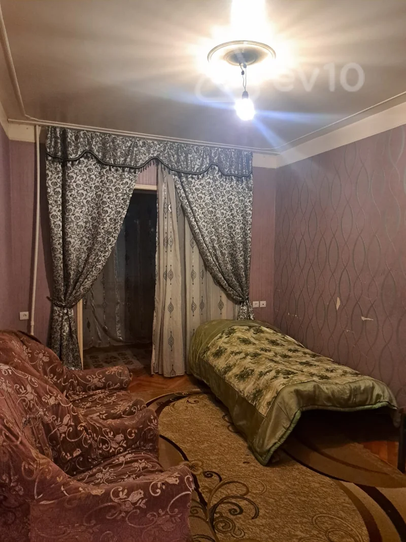 Kirayə verilir 2 otaqlı köhnə tikili 56 m² — Bakı, Nizami 2 otaq 56.00 m²