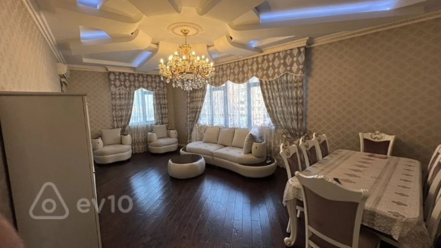 Kirayə verilir 3 otaqlı yeni tikili 157 m² — Bakı, Nəsimi 3 otaq 157.00 m²