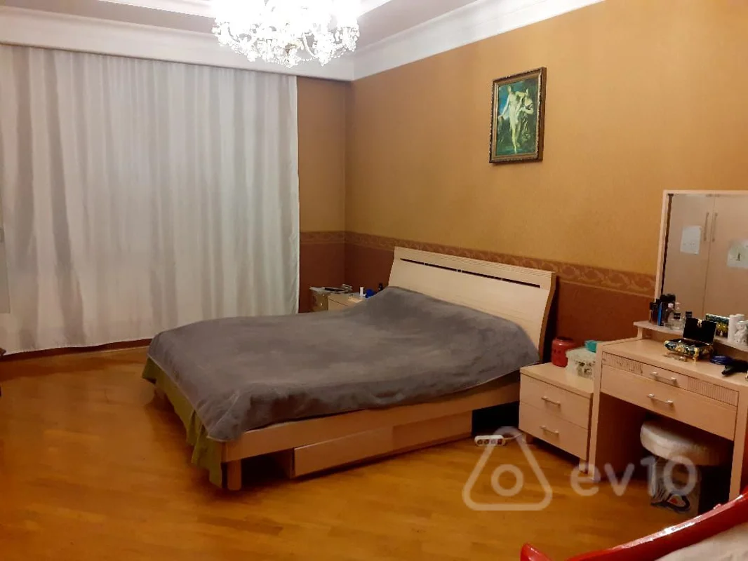 Kirayə verilir 3 otaqlı yeni tikili 145 m² — Bakı, Yasamal 3 otaq 145.00 m²