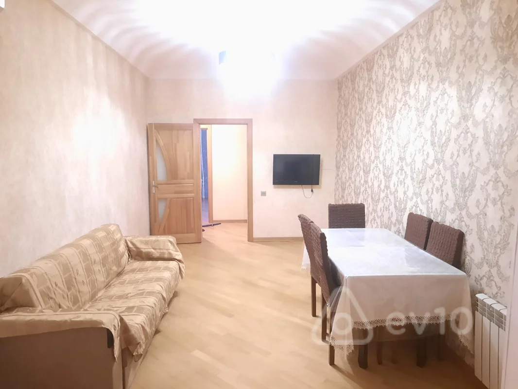 Satılır 3 otaqlı köhnə tikili 60 m² — Bakı, Nərimanov 3 otaq 60.00 m²