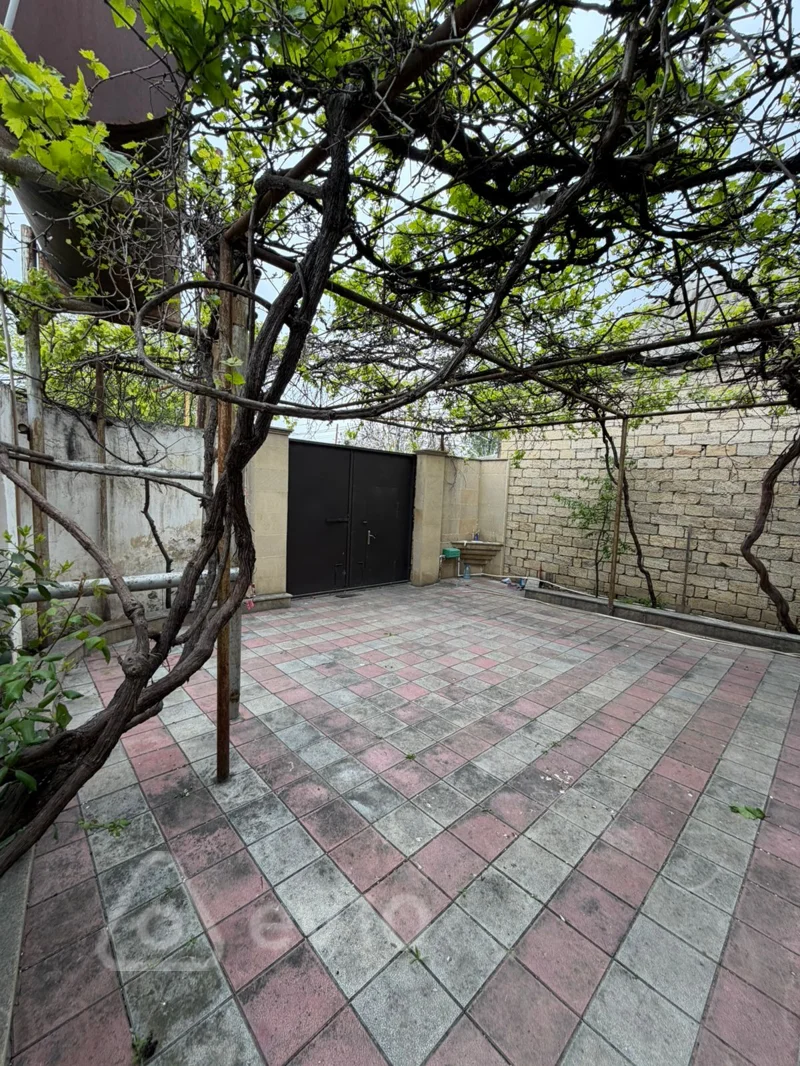 Kirayə verilir 3 otaqlı həyət evi 140 m² — Xırdalan 3 otaq 140.00 m²