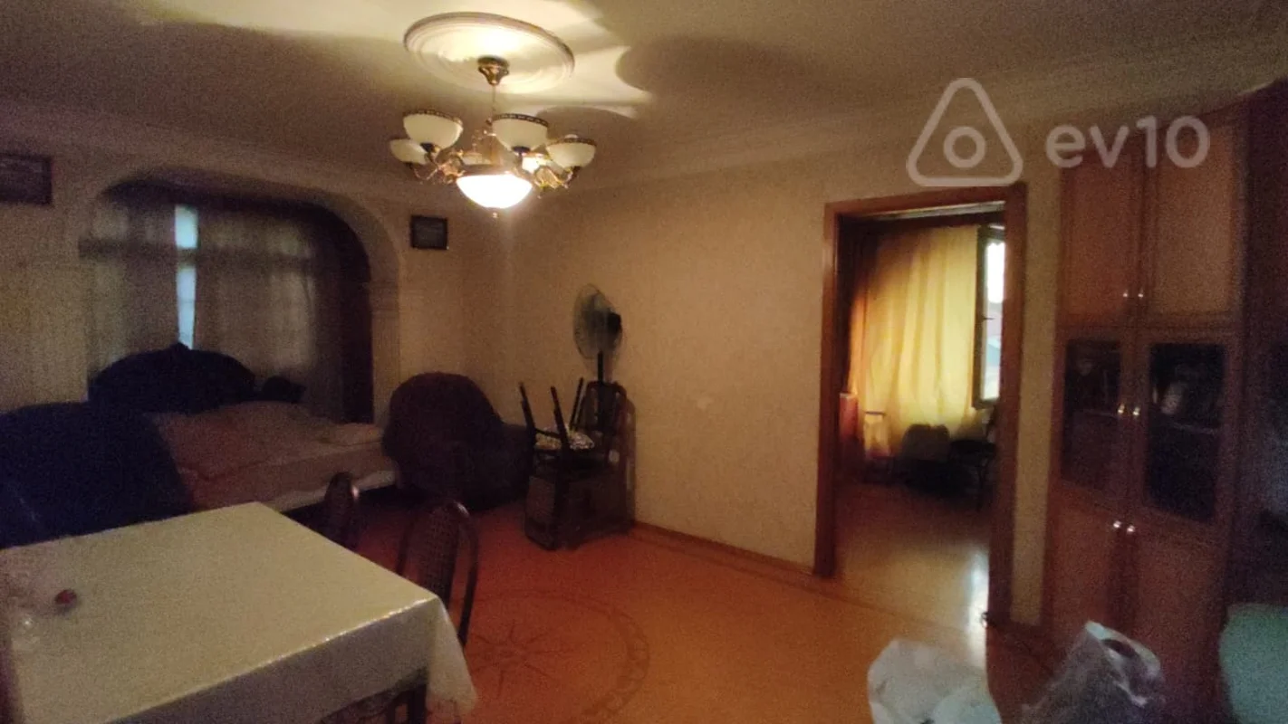 Satılır 2 otaqlı köhnə tikili 55 m² — Bakı, Binəqədi 2 otaq 55.00 m²