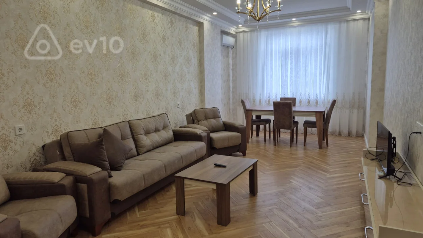Kirayə verilir 3 otaqlı yeni tikili 100 m² — Gəncə 3 otaq 100.00 m²