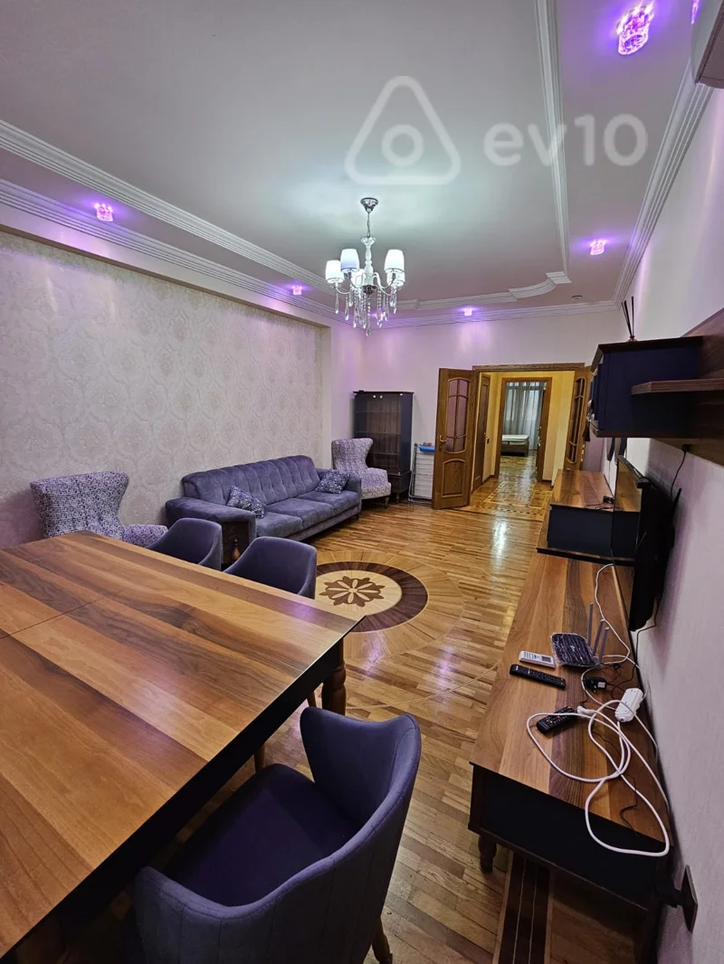Kirayə verilir 2 otaqlı yeni tikili 95 m² — Bakı, Nizami 2 otaq 95.00 m²