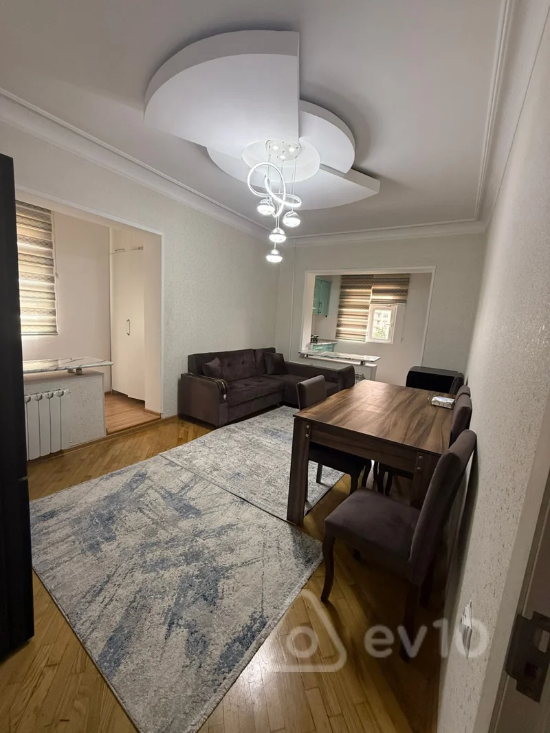 Kirayə verilir 2 otaqlı köhnə tikili 60 m² — Bakı, Binəqədi 2 otaq 60.00 m²