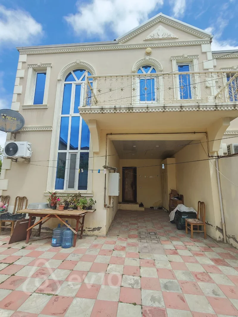 Satılır 4 otaqlı həyət evi 120 m² — Xırdalan 4 otaq 120.00 m²