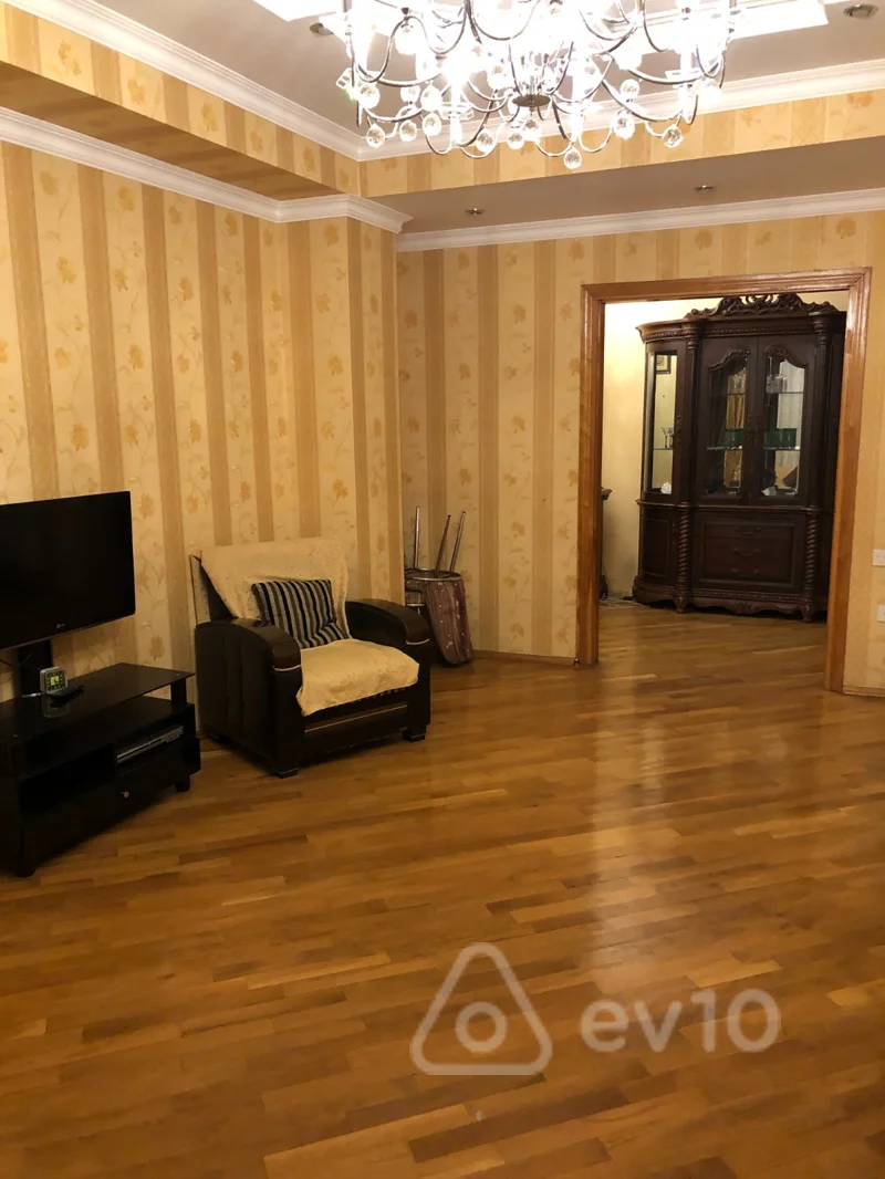 Kirayə verilir 3 otaqlı yeni tikili 113 m² — Bakı, Yasamal 3 otaq 113.00 m²