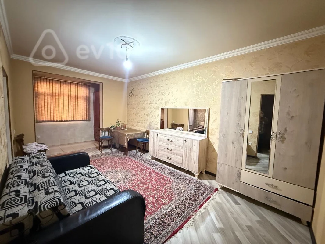 Kirayə verilir 1 otaqlı köhnə tikili 50 m² — Bakı, Nəsimi 1 otaq 50.00 m²