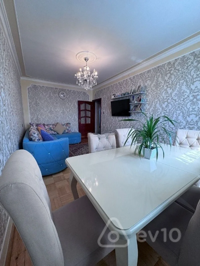 Satılır 3 otaqlı köhnə tikili 80 m² — Bakı, Suraxanı 3 otaq 80.00 m²