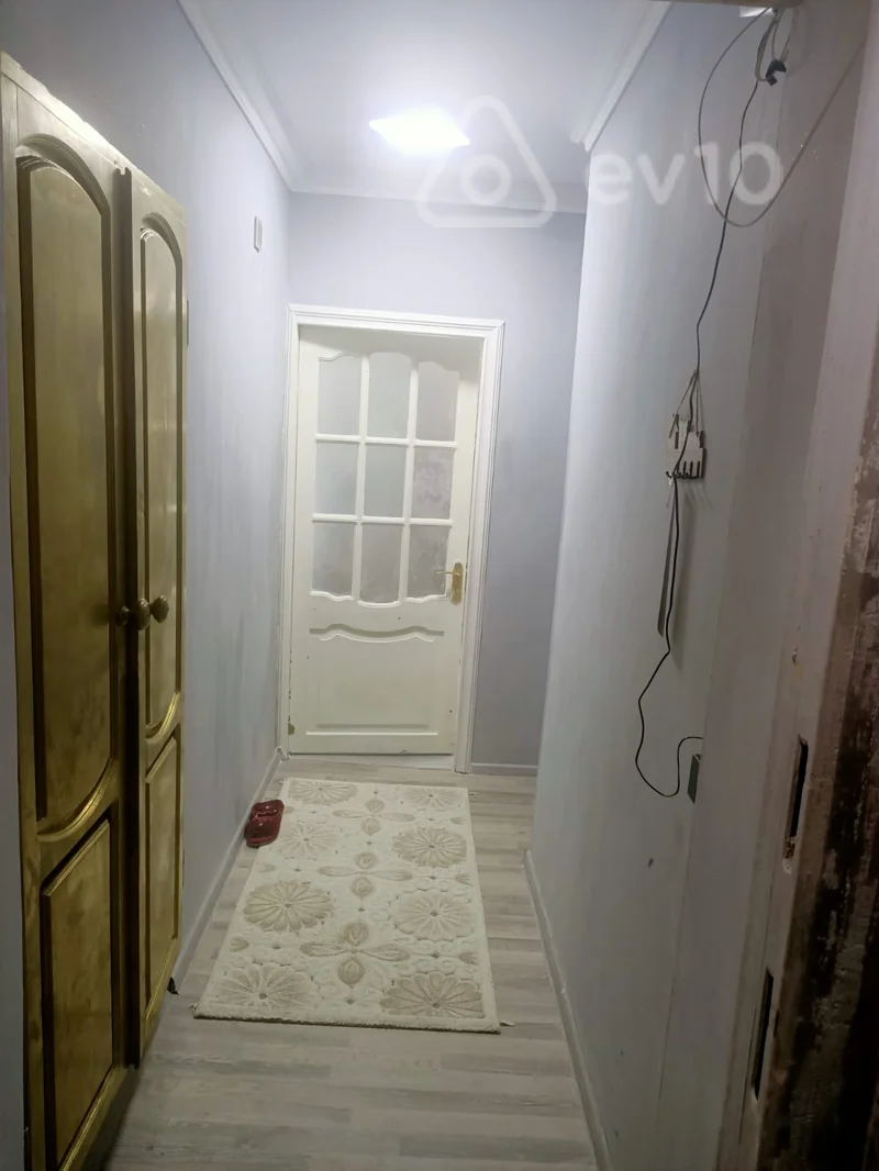 Satılır 3 otaqlı köhnə tikili 52 m² — Bakı, Səbail 3 otaq 52.00 m²