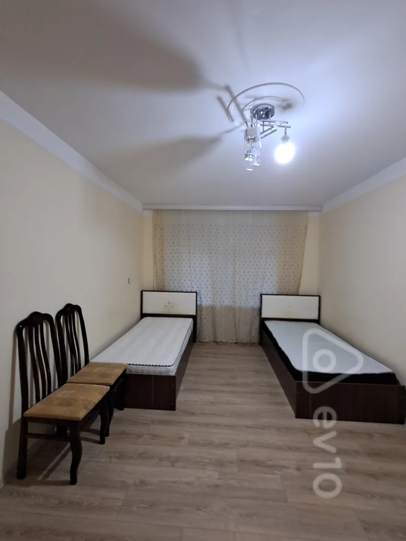 Kirayə verilir 1 otaqlı köhnə tikili 35 m² — Bakı, Yasamal 1 otaq 35.00 m²
