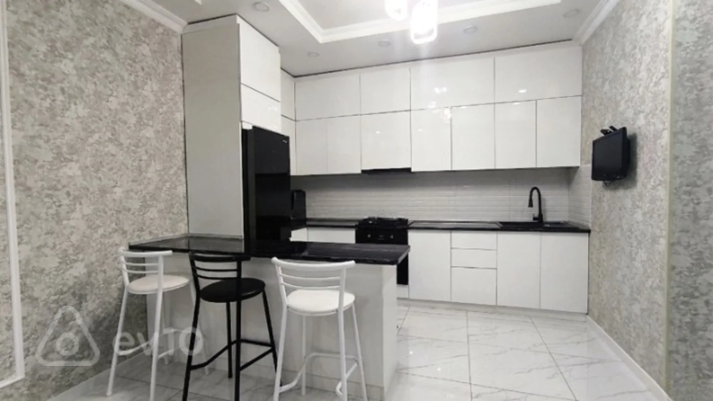 Kirayə verilir 2 otaqlı yeni tikili 90 m² — Bakı, Yasamal 2 otaq 90.00 m²