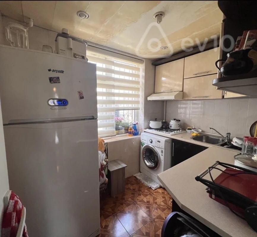 Kirayə verilir 3 otaqlı köhnə tikili 50 m² — Bakı, Nərimanov 3 otaq 50.00 m²
