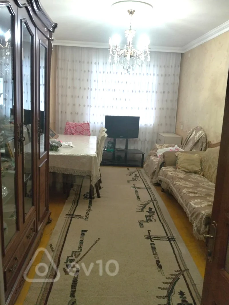 Satılır 3 otaqlı köhnə tikili 75 m² — Bakı, Suraxanı 3 otaq 75.00 m²