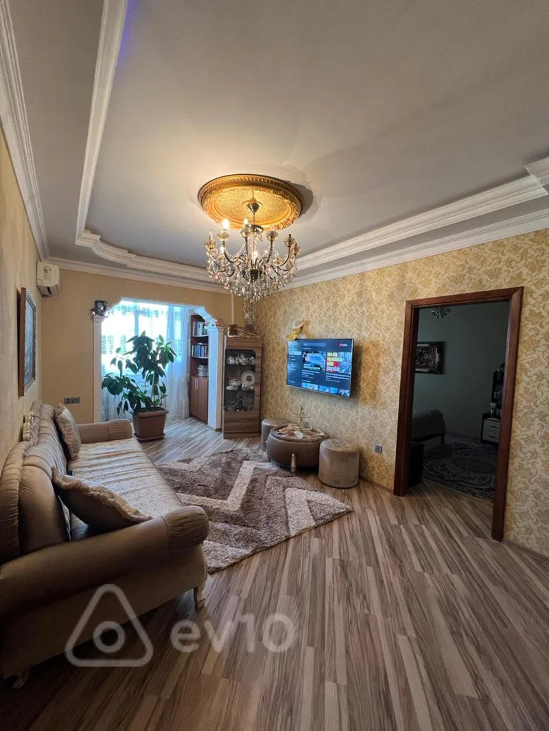 Satılır 5 otaqlı köhnə tikili 120 m² — Bakı, Yasamal 5 otaq 120.00 m²