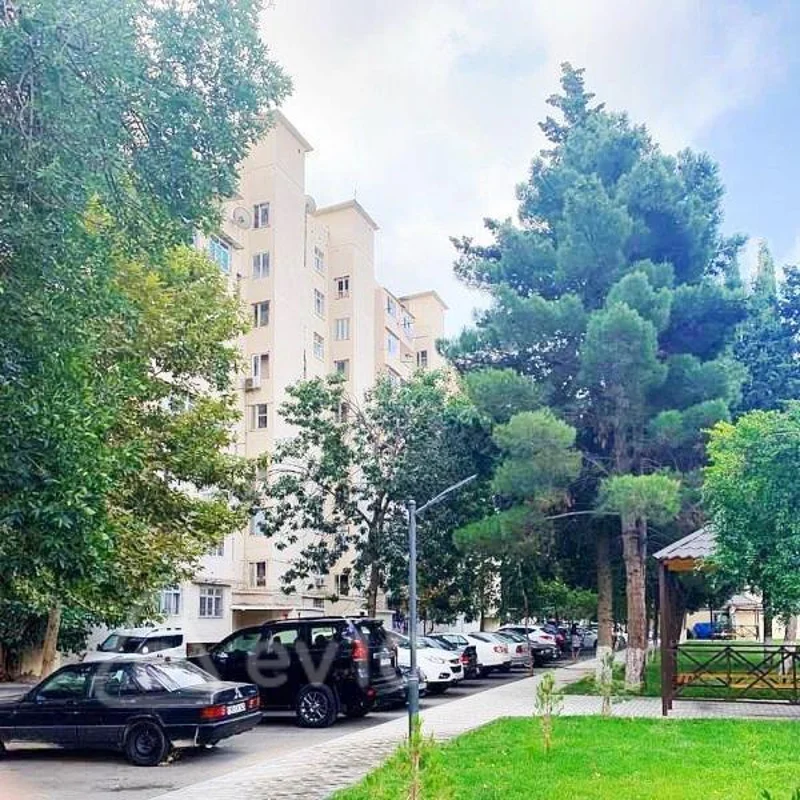 Satılır 5 otaqlı köhnə tikili 100 m² — Bakı, Xətai 5 otaq 100.00 m²