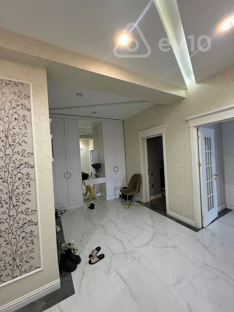 Kirayə verilir 3 otaqlı yeni tikili 110 m² — Bakı, Nərimanov 3 otaq 110.00 m²