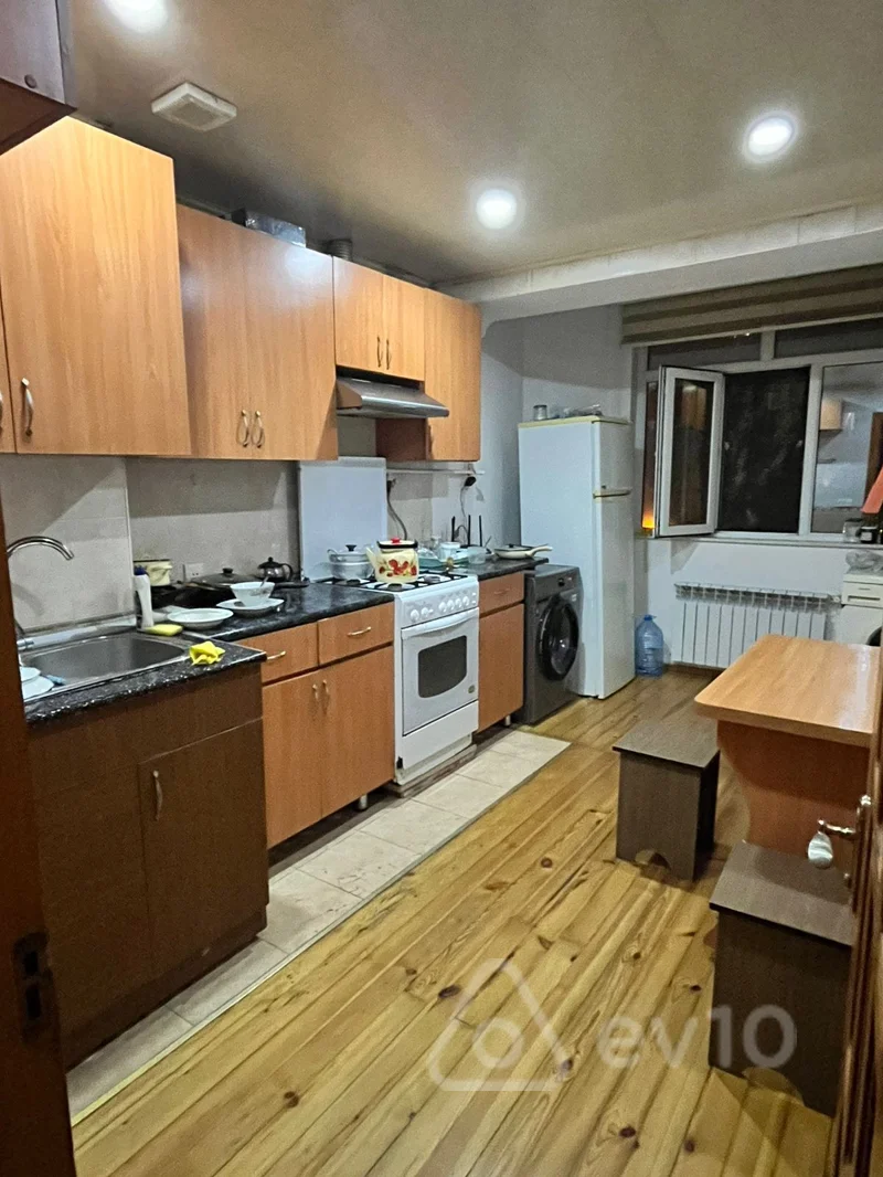 Kirayə verilir 3 otaqlı köhnə tikili 5 m² — Bakı, Yasamal 3 otaq 5.00 m²