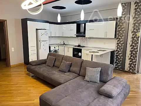 Kirayə verilir 4 otaqlı yeni tikili 130 m² — Bakı, Nərimanov 4 otaq 130.00 m²