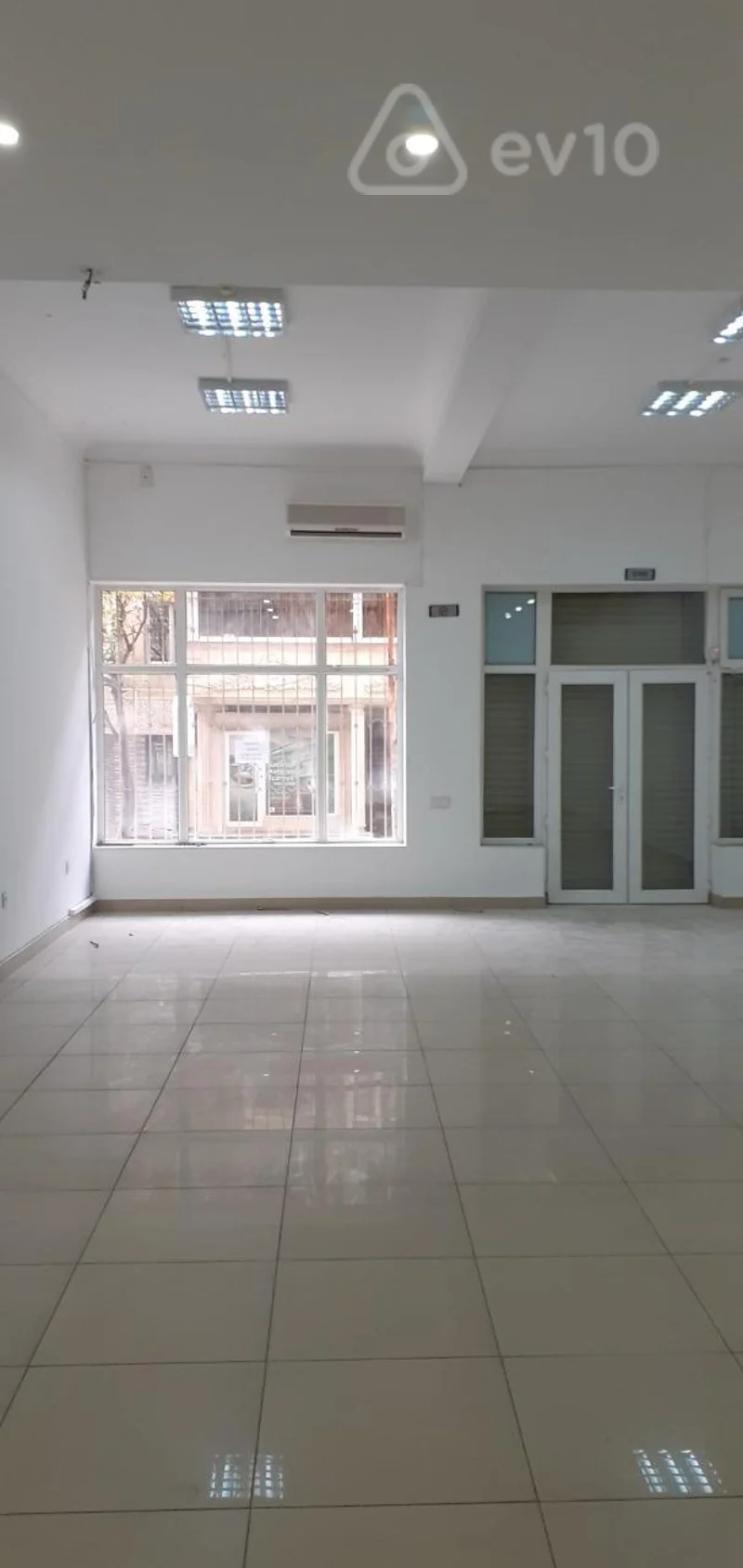 Satılır mənzil 220 m² — Bakı, Yasamal 220.00 m²