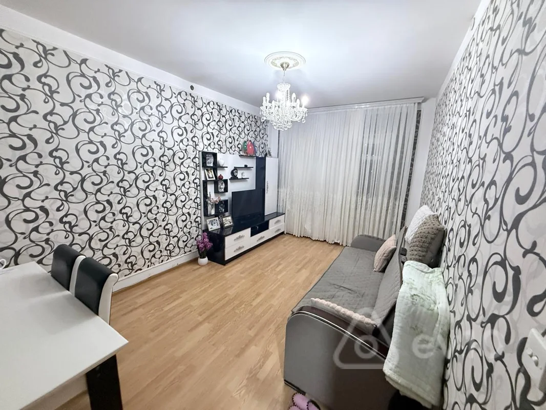 Kirayə verilir 2 otaqlı köhnə tikili 60 m² — Bakı, Nizami 2 otaq 60.00 m²