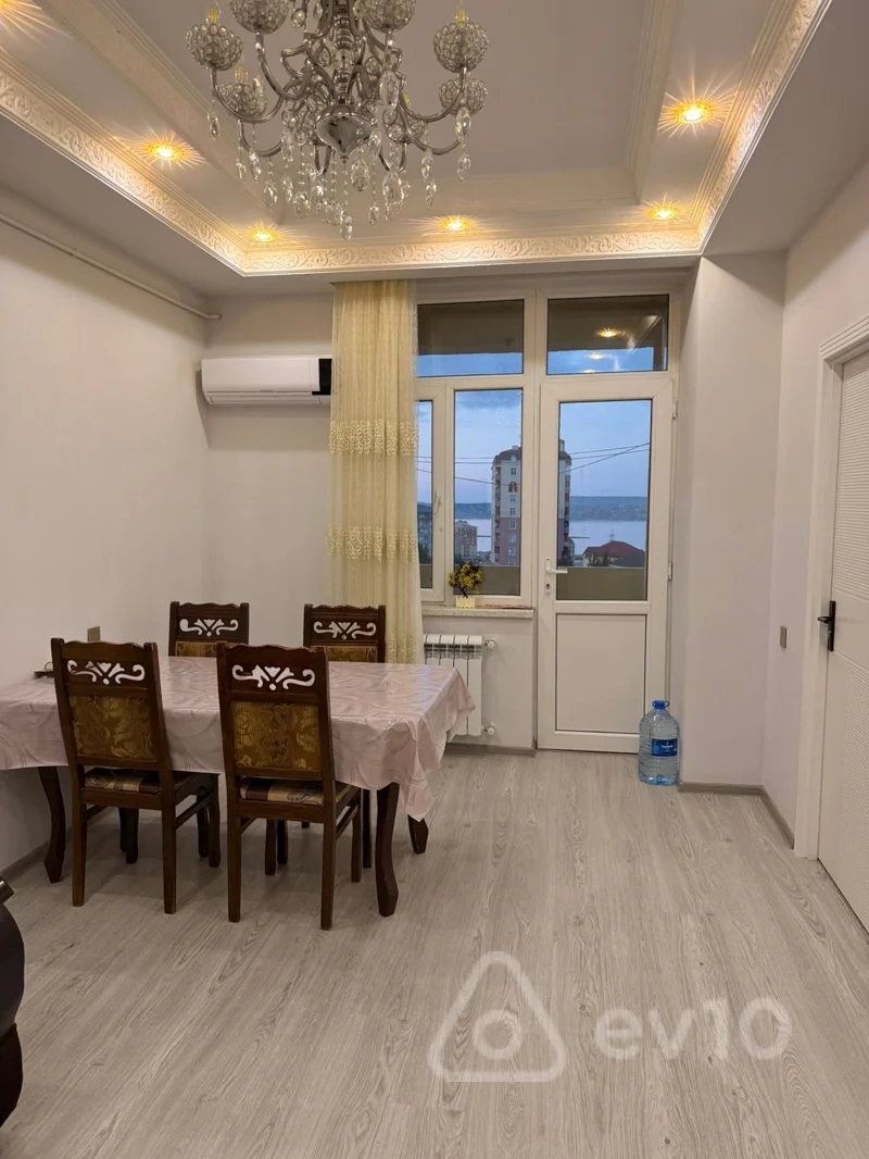 Kirayə verilir 3 otaqlı köhnə tikili 60 m² — Bakı, Yasamal 3 otaq 60.00 m²