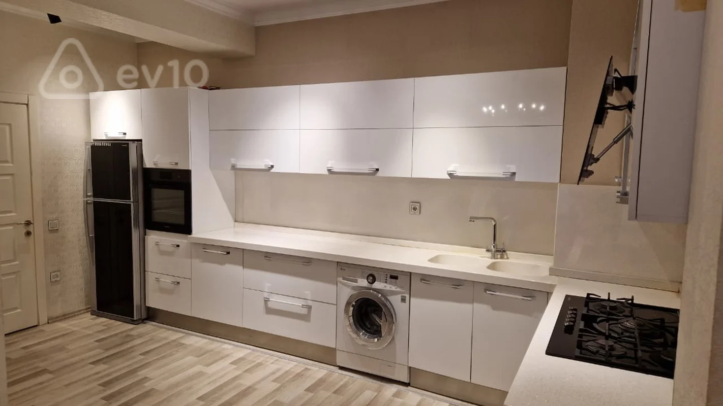 Kirayə verilir 3 otaqlı yeni tikili 80 m² — Bakı, Yasamal 3 otaq 80.00 m²