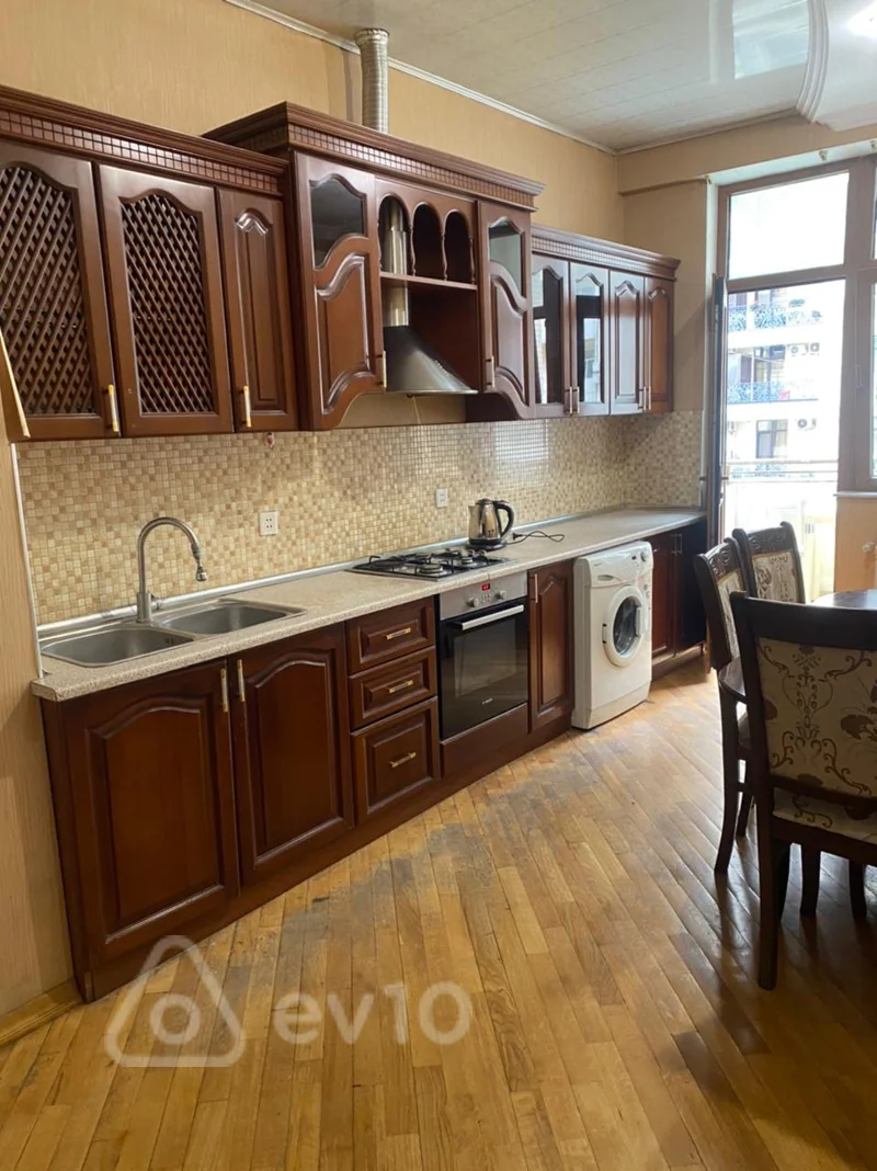 Kirayə verilir 3 otaqlı yeni tikili 90 m² — Bakı, Nəsimi 3 otaq 90.00 m²