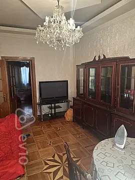 Kirayə verilir 3 otaqlı köhnə tikili 80 m² — Bakı, Nərimanov 3 otaq 80.00 m²