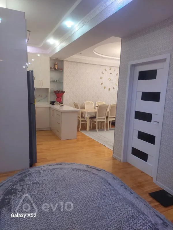Satılır 3 otaqlı yeni tikili 84 m²
