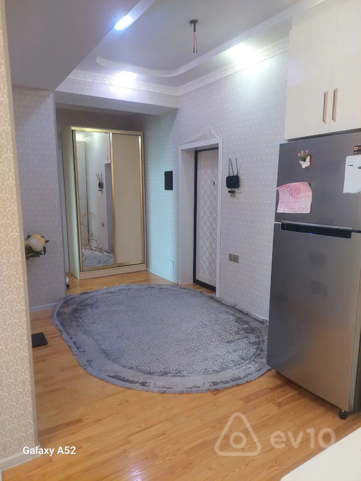 Satılır 3 otaqlı yeni tikili 84 m²