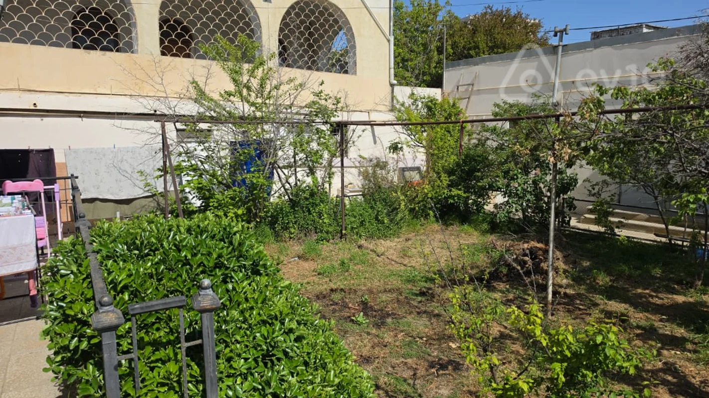 Kirayə verilir 2 otaqlı həyət evi 65 m² — Bakı, Yasamal 2 otaq 65.00 m²