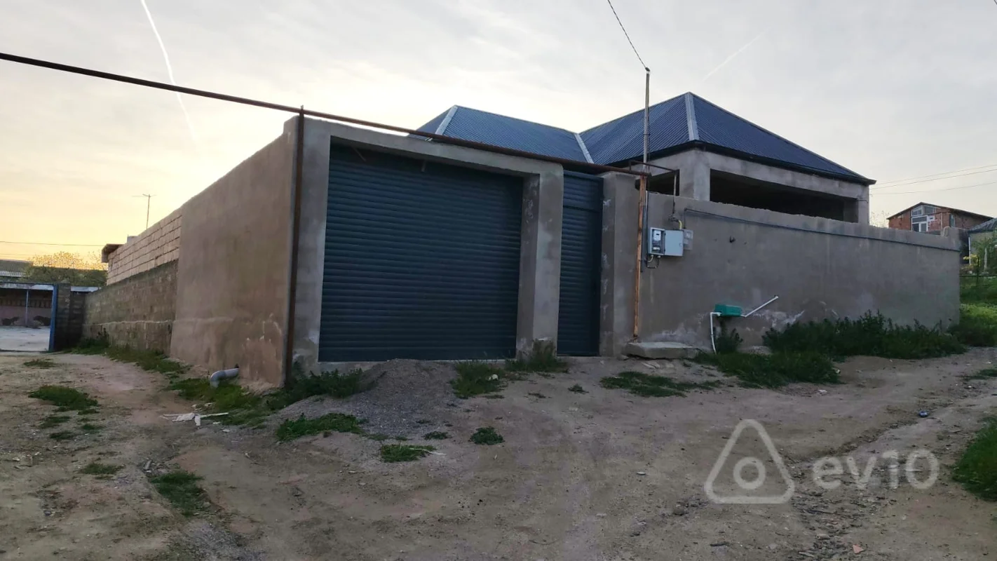 Satılır 4 otaqlı həyət evi 100 m² — Bakı, Abşeron 4 otaq 100.00 m²