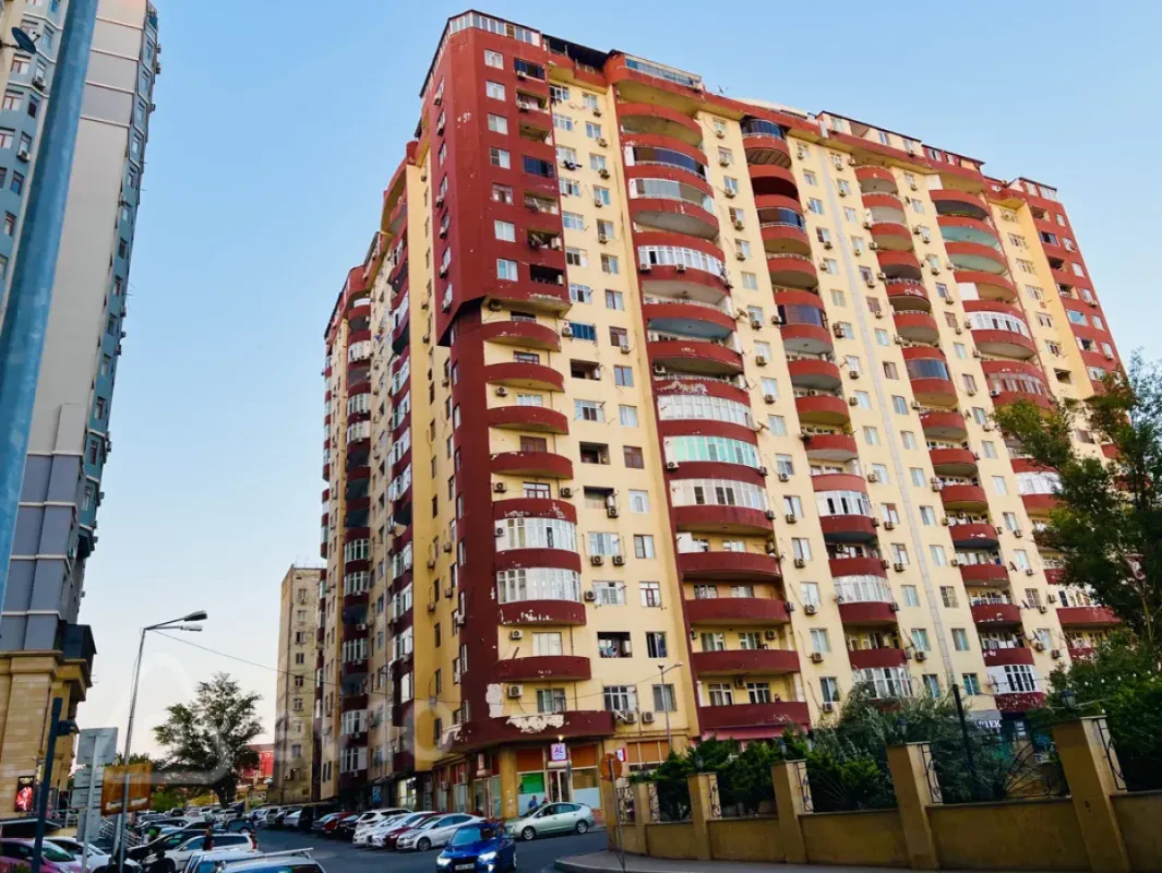 Satılır 2 otaqlı yeni tikili 78 m²