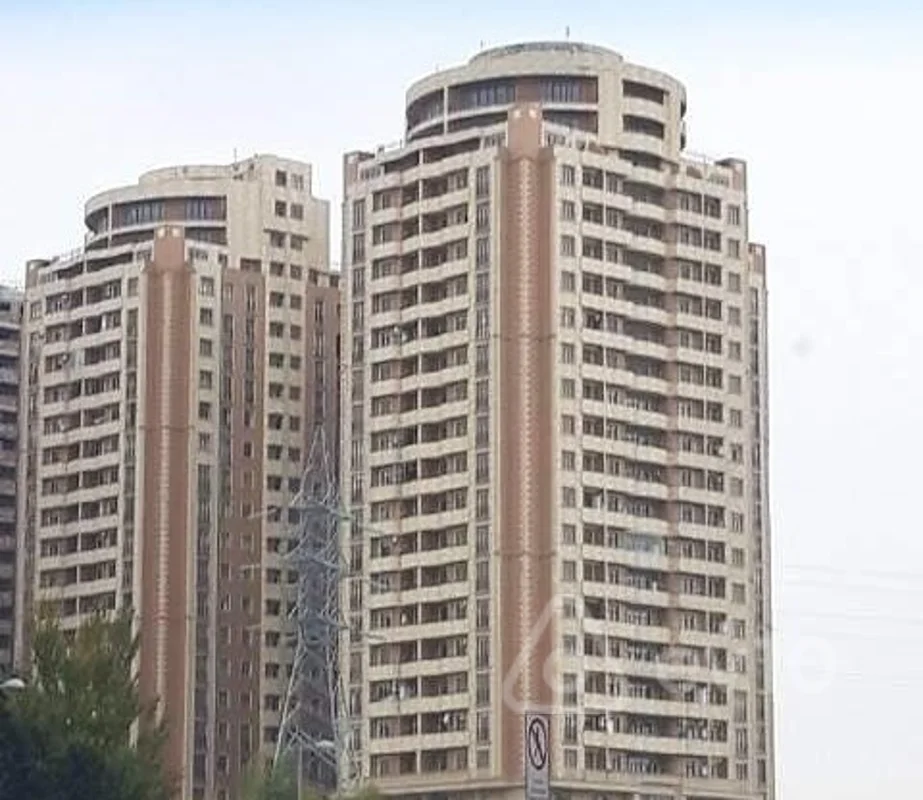 Kirayə verilir 3 otaqlı yeni tikili 110 m² — Bakı, Yasamal 3 otaq 110.00 m²