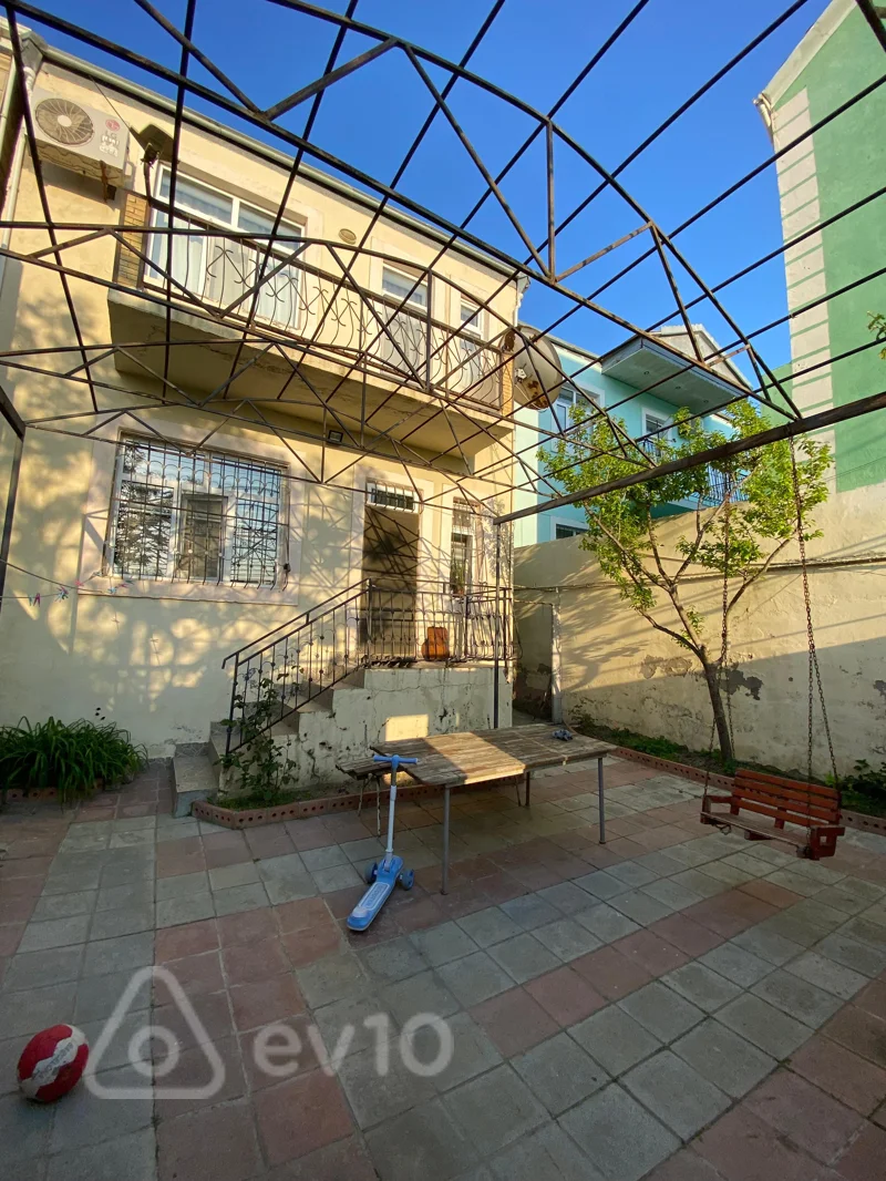 Satılır 5 otaqlı həyət evi 150 m² — Bakı, Suraxanı 5 otaq 150.00 m²