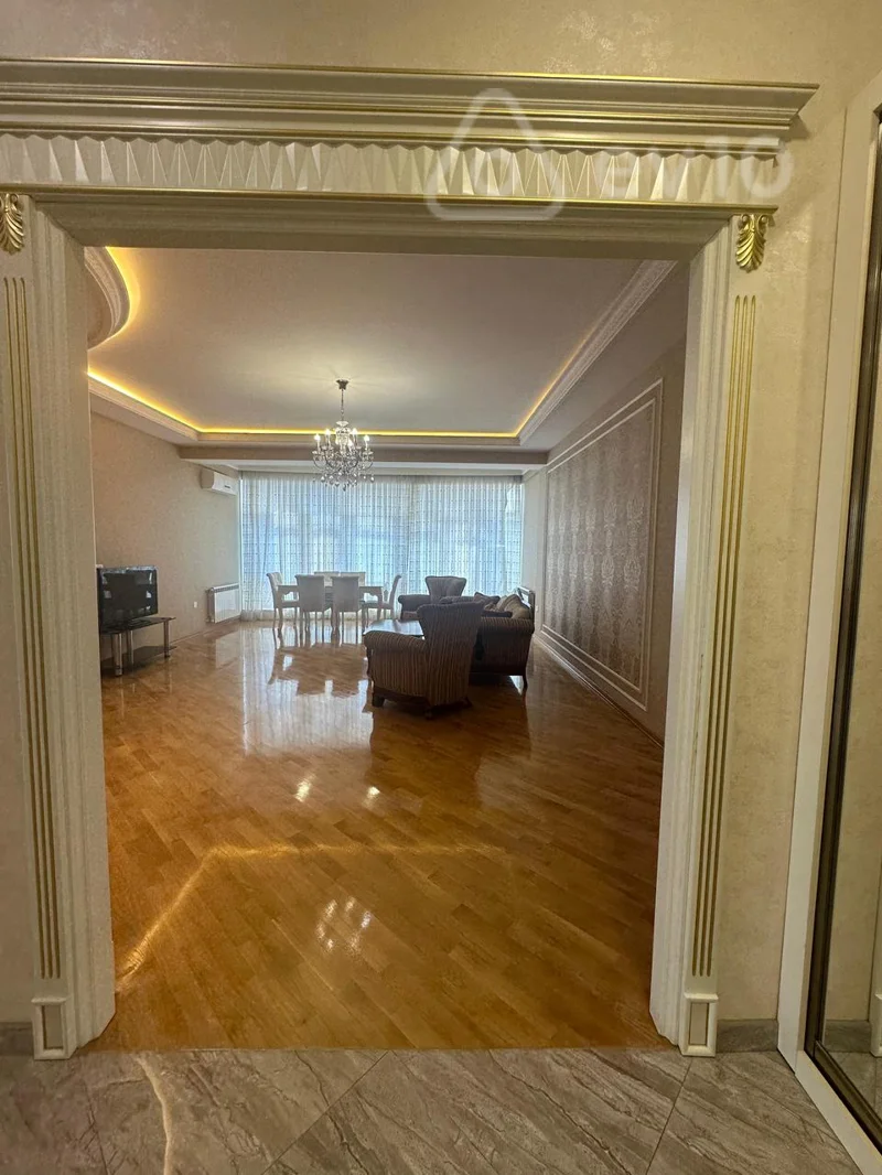Kirayə verilir 3 otaqlı yeni tikili 140 m² — Bakı, Xətai 3 otaq 140.00 m²