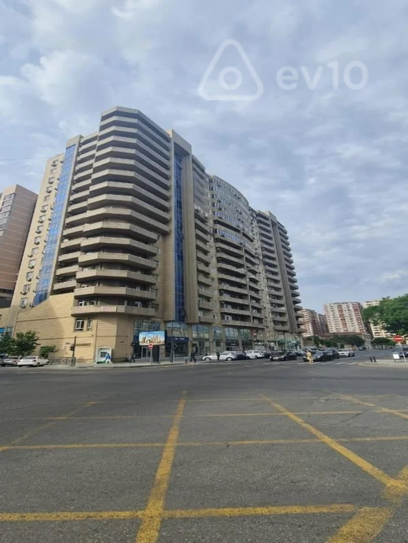 Kirayə verilir 3 otaqlı yeni tikili 135 m² — Bakı, Nəsimi 3 otaq 135.00 m²