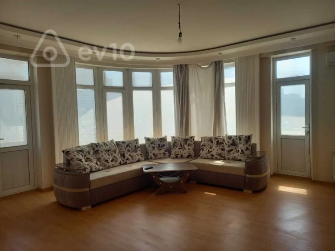 Satılır 3 otaqlı yeni tikili 145 m² — Bakı, Yasamal 3 otaq 145.00 m²
